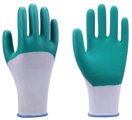 comprare Guanti antiscivolo in nylon rivestiti con nitrile di calibro 15 per magazzini e costruzioni fabbricazione online