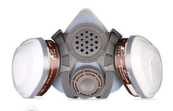 comprare Respiratore a mezza maschera in silicone con connessione a baionetta per spruzzatura anti-gas e manipolazione chimica fabbricazione online
