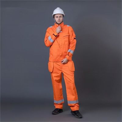 Un buon prezzo. 65% di cotone 35% di poliestere leggero ignifugio uniforme di sicurezza con standard EN o AS/NZS in linea