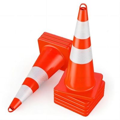 Un buon prezzo. Costruzione arancio del cono dei coni di sicurezza stradale del PVC 1.8KG per l'emergenza d'avvertimento in linea