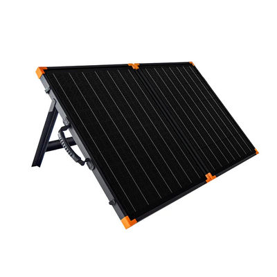 Un buon prezzo. Kit di pannelli solari monocristallini portatili da 200 W con design pieghevole impermeabile IP68 e 2 uscite USB in linea